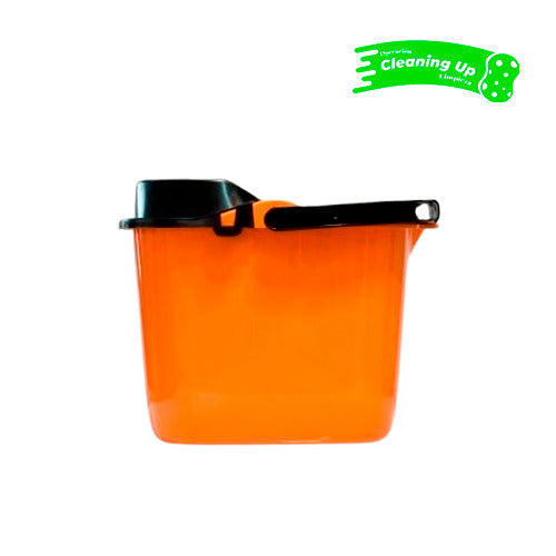 CUBETA CON EXPRIMIDOR